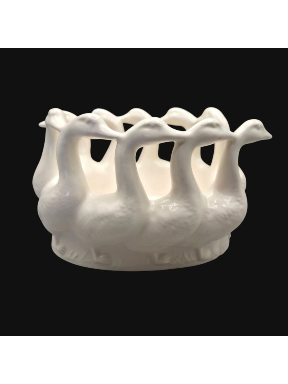 Gaggle of Geese Circular Planter Fruit Bowl Centerpiece 1970s Holland Mold White